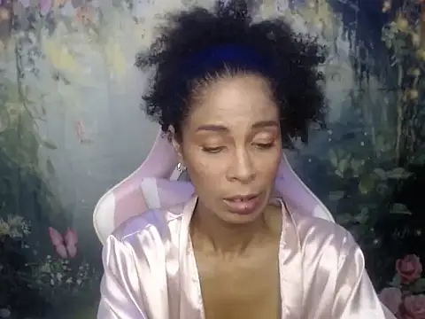 Snapshot of rosa_skinny chatting on May 20, 7:09 pm rosa skinny online show from May 20, 7:09 pm