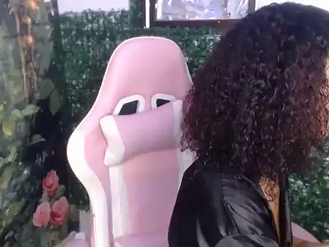 Snapshot of rosa_skinny chatting on June 1, 1:24 pm rosa skinny online show from June 1, 1:24 pm