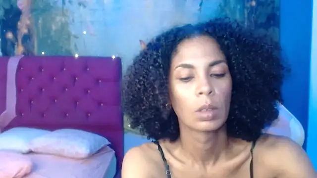 Snapshot of rosa_skinny chatting on June 11, 12:32 am rosa skinny online show from June 11, 12:32 am