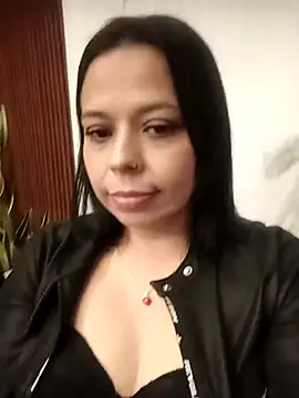RossyAlvarez online show from July 1, 2:24 am