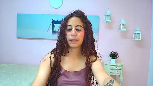scarlett clyde online show from June 27, 12:44 pm