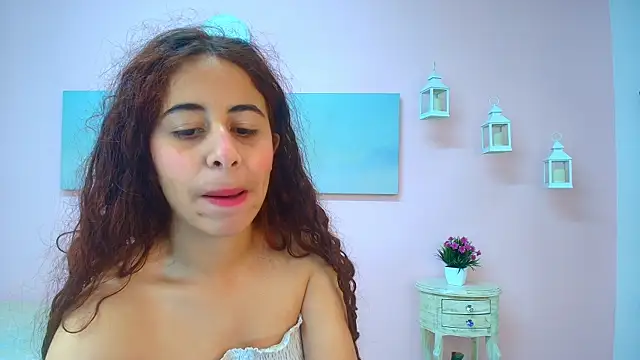scarlett clyde online show from July 3, 12:44 pm