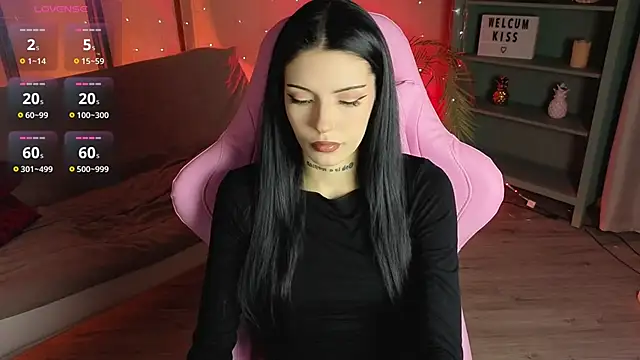 Snapshot of Kelly__Bunny chatting on February 26, 10:25 am Kelly Bunny online show from February 26, 10:25 am