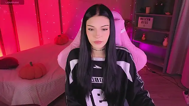 Kelly  Bunny online show from May 3, 5:46 am