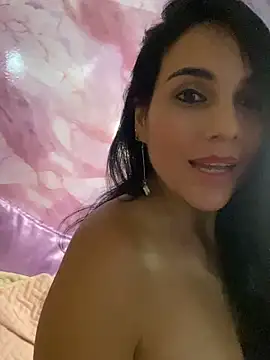 Snapshot of Miaswwe chatting on May 21, 4:19 am Miaswwe online show from May 21, 4:19 am