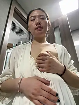 Snapshot of Cheating-wife chatting on June 4, 1:17 pm Cheating-wife online show from June 4, 1:17 pm