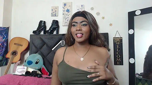 Snapshot of Natashabella___ chatting on May 16, 7:34 pm Natashabella online show from May 16, 7:34 pm