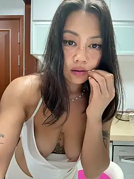 ruanruan05 online show from July 22, 1:47 pm