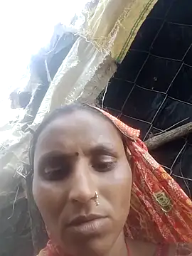 Snapshot of Juli_rathore chatting on February 16, 7:26 am Juli rathore online show from February 16, 7:26 am