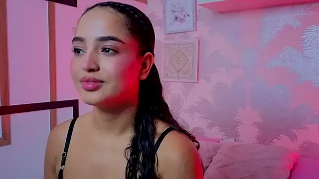 Emma Thompssonn online show from June 20, 12:19 pm