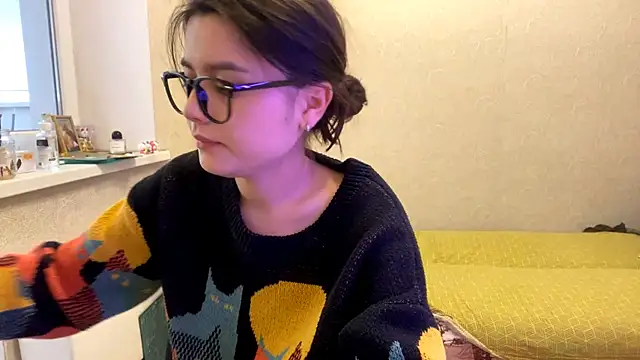Snapshot of SaintMari chatting on May 29, 2:15 pm SaintMari online show from May 29, 2:15 pm
