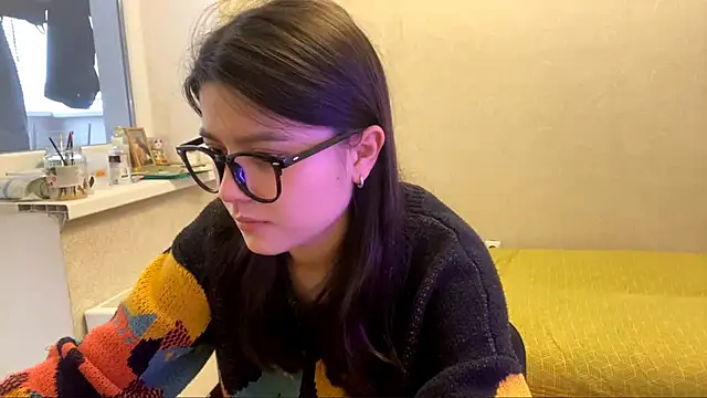 Snapshot of SaintMari chatting on May 31, 12:12 pm SaintMari online show from May 31, 12:12 pm