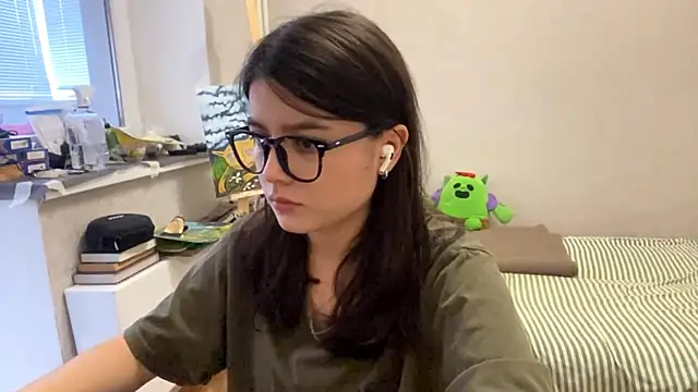 SaintMari online show from July 31, 2:16 pm