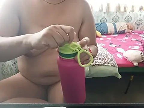 queen lovely69 online show from June 29, 4:41 am