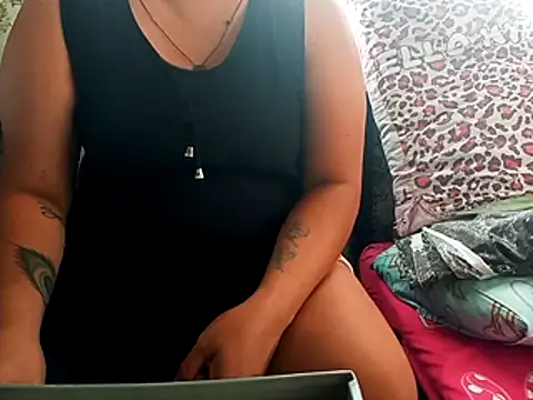 queen lovely69 online show from June 30, 4:57 am