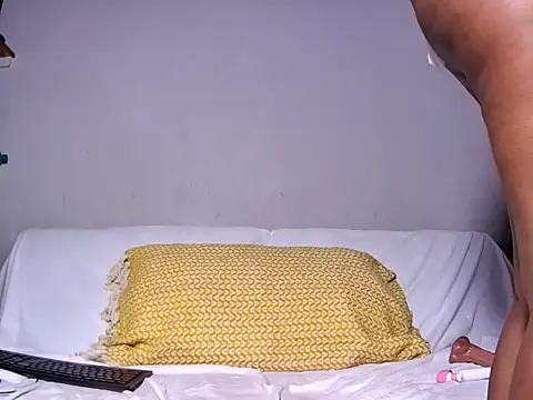 Blackmomma online show from March 17, 10:24 pm