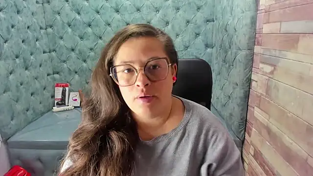 Sarah Boobs  online show from June 13, 3:37 am
