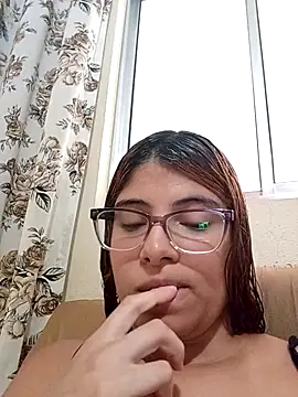 ruivinhaenegao online show from March 7, 4:04 pm