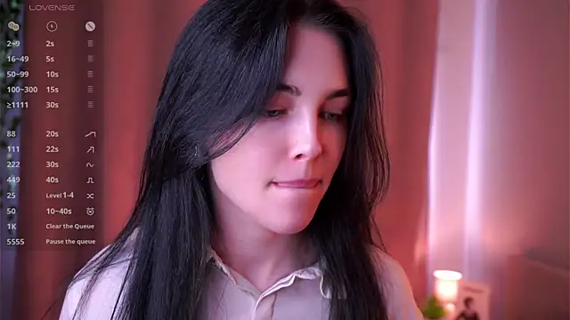 Snapshot of MirnaTellado chatting on May 10, 7:13 am MirnaTellado online show from May 10, 7:13 am