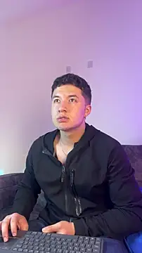 Alexander Connor online show from March 6, 11:50 am