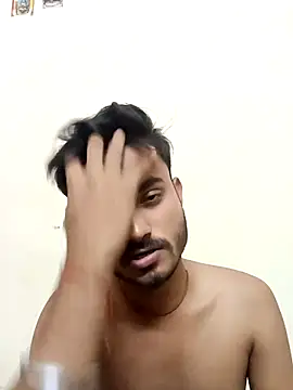 Snapshot of sdgjjkkmm chatting on April 17, 9:18 pm sdgjjkkmm online show from April 17, 9:18 pm