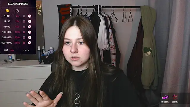 Snapshot of secretvic chatting on February 19, 12:34 pm secretvic online show from February 19, 12:34 pm