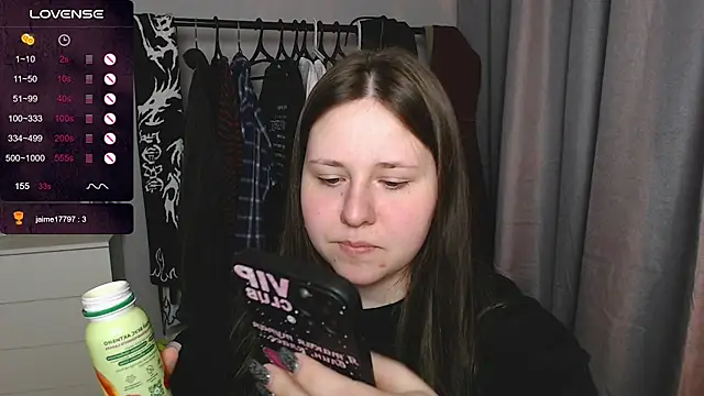 Snapshot of secretvic chatting on February 23, 7:22 pm secretvic online show from February 23, 7:22 pm