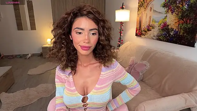 AyanaLys online show from June 7, 3:27 pm