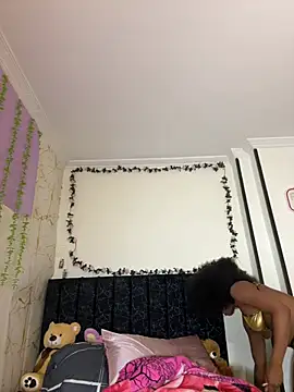 Ebony love07 online show from June 16, 11:18 pm