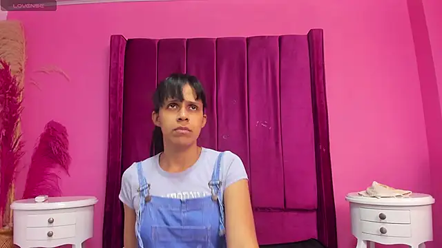 Snapshot of mitzukywinteer chatting on June 17, 9:27 pm mitzukywinteer online show from June 17, 9:27 pm