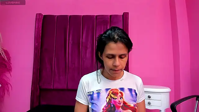 mitzukywinteer online show from July 12, 9:06 pm