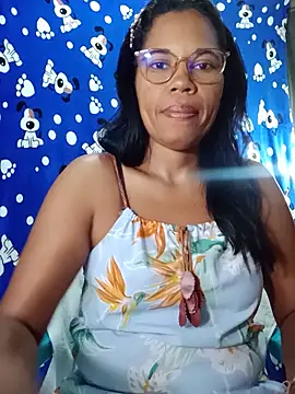 Snapshot of Yandris_1212 chatting on May 12, 1:19 pm Yandris 1212 online show from May 12, 1:19 pm