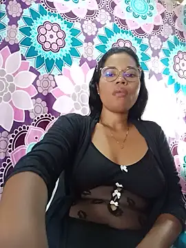 Snapshot of Yandris_1212 chatting on May 23, 1:15 pm Yandris 1212 online show from May 23, 1:15 pm