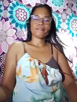 Snapshot of Yandris_1212 chatting on May 27, 1:35 am Yandris 1212 online show from May 27, 1:35 am