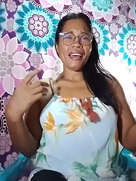 Snapshot of Yandris_1212 chatting on May 27, 1:57 am Yandris 1212 online show from May 27, 1:57 am