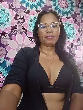 Snapshot of Yandris_1212 chatting on June 29, 12:28 am Yandris 1212 online show from June 29, 12:28 am