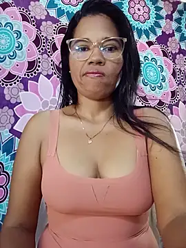 Snapshot of Yandris_1212 chatting on July 1, 1:34 pm Yandris 1212 online show from July 1, 1:34 pm