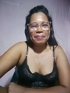 Snapshot of Yandris_1212 chatting on July 23, 1:58 am Yandris 1212 online show from July 23, 1:58 am