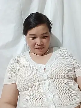 Snapshot of nana_nana99 chatting on May 18, 3:18 pm nana nana99 online show from May 18, 3:18 pm