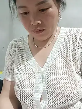 Snapshot of nana_nana99 chatting on May 24, 9:31 pm nana nana99 online show from May 24, 9:31 pm