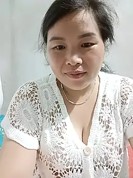 Snapshot of nana_nana99 chatting on July 5, 6:37 pm nana nana99 online show from July 5, 6:37 pm