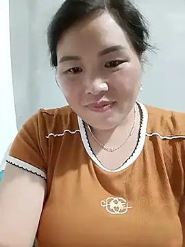 Snapshot of nana_nana99 chatting on July 10, 4:09 pm nana nana99 online show from July 10, 4:09 pm