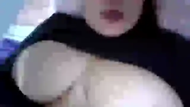 Snapshot of ladystichita chatting on June 11, 12:32 am ladystichita online show from June 11, 12:32 am