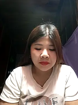 Snapshot of Lioe_koei chatting on May 11, 2:45 pm Lioe koei online show from May 11, 2:45 pm