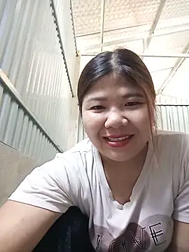 Snapshot of Lioe_koei chatting on June 4, 2:39 am Lioe koei online show from June 4, 2:39 am