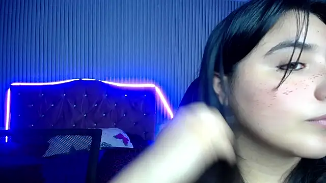 Snapshot of sonic_jess07 chatting on February 3, 2:53 am sonic jess07 online show from February 3, 2:53 am