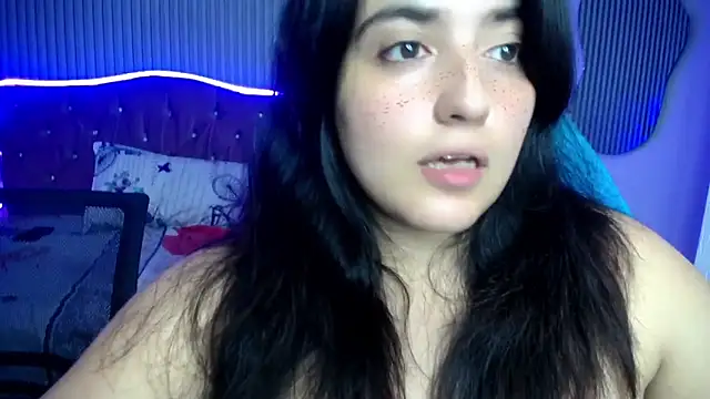 Snapshot of sonic_jess07 chatting on February 9, 2:04 am sonic jess07 online show from February 9, 2:04 am