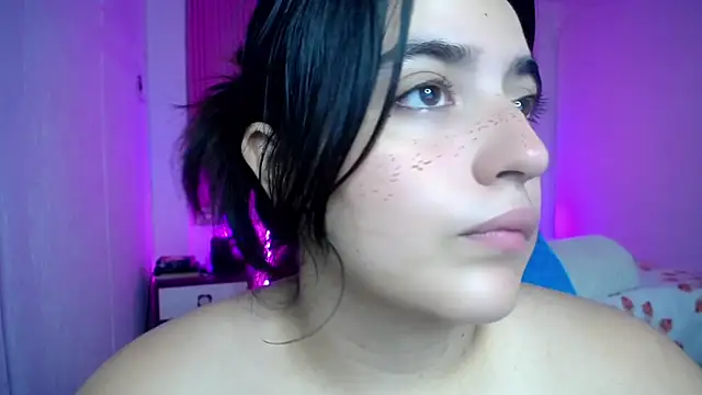 Snapshot of sonic_jess07 chatting on March 5, 1:45 am sonic jess07 online show from March 5, 1:45 am