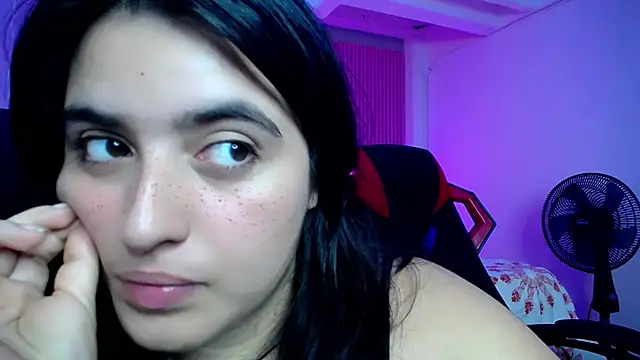 Snapshot of sonic_jess07 chatting on March 7, 1:41 pm sonic jess07 online show from March 7, 1:41 pm