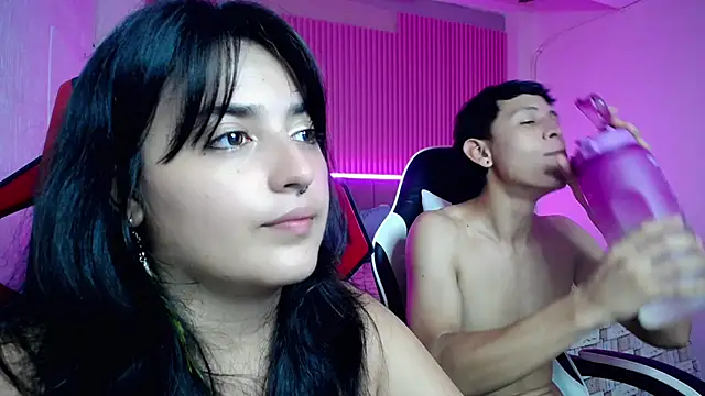 Snapshot of sonic_jess07 chatting on July 28, 2:13 pm sonic jess07 online show from July 28, 2:13 pm